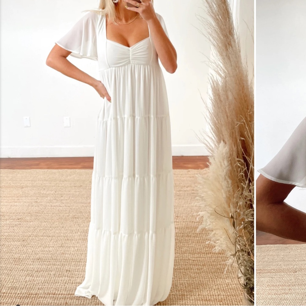 🆕 NWT Show Me Your Mumu Nicole Maxi Dress Size Medium in “Wedding Cake Chiffon”
